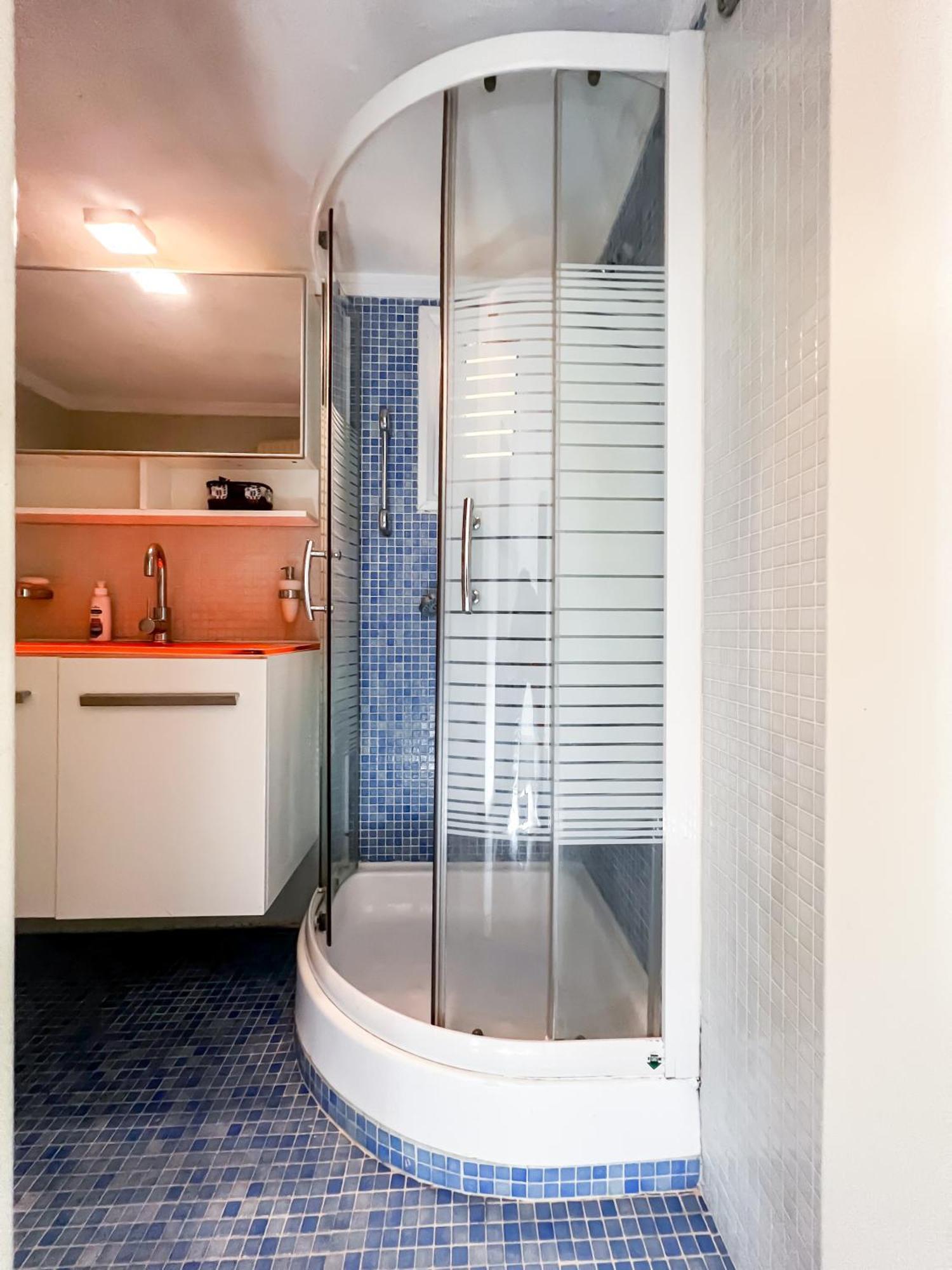 Homevision - Spacious And Warm - Very Central Солун Екстериор снимка
